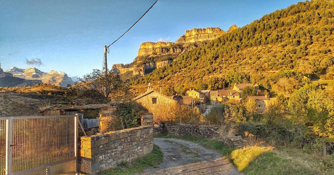 Casa Rural Petricor, Ordesa Vio Exterior foto