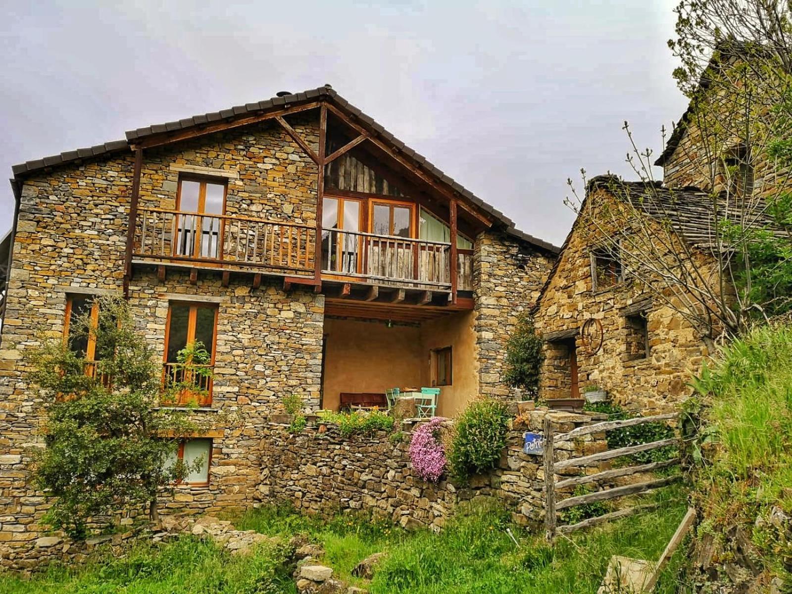 Casa Rural Petricor, Ordesa Vio Exterior foto